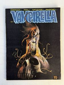 洋雑誌 VAMPIRELLA 検索) バーバラスチール 映画 アメコミ 雑誌 バンピレア コミック雑誌 希少