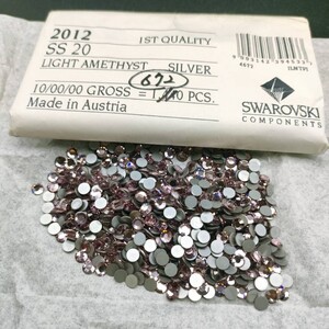 ☆ほぼ未使用 SWAROVSKI スワロフスキー ヴィンテージ ルース 2012 20SS 10gross Light Amethyst ライトアメジスト 裸石 グルーデコ R-452