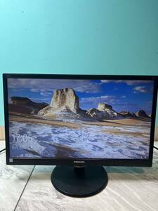 ①♪♪美品♪♪フィリップス　Philips 223v5L 22インチ液晶モニター 