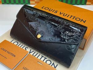 超美品◇LOUISVUITTON◇ヴェルニ◇ローズ◇モノグラム◇ポルトフォイユ サラ◇エナメル×マット◇ブラック◇ルイヴィトン◇長財布◇