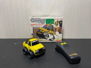 TOMY チャージ四駆 NISSANキングキャブ ラジコン　当時物 動作難あり