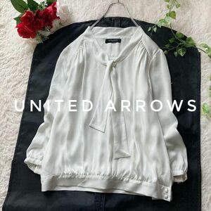 ユナイテッドアローズ　ボウタイブラウス　サテン　とろみ素材　白　日本製　40サイズ　UNITED ARROWS