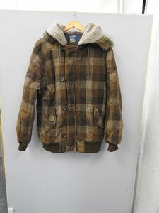 WOOLRICH　ブルゾン　Lサイズ