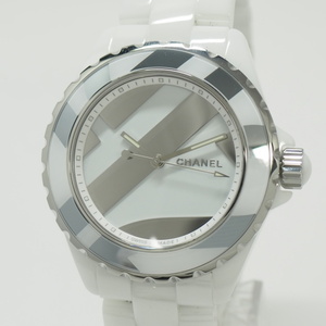 【中古】CHANEL J12 アンタイトル 自動巻き セラミック ホワイト文字盤 H5582