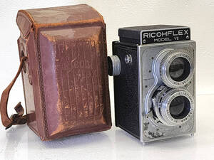 6317 ★ R60130　RICOHFLEX リコー フレックス　二眼レフカメラ　MODEL Ⅶ　1:3.5/8cm　革ケース付き ★