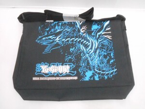 32 送80サ 1029$D05 遊戯王 Yu☆Gi☆Oh! メッセンジャーバッグ 20th 劇場版 中古品