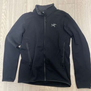 美中古　 アークテリクス カイヤナイト ジャケット ブラック S ARCTERYX フリースジャケット