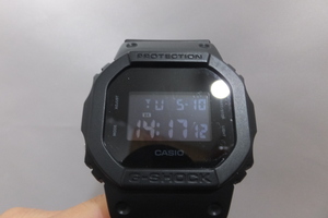 CASIO カシオ DW-5600BB デジタル腕時計 箱付 腕時計