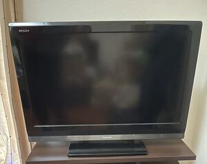 東芝　液晶テレビ　32インチ　REGZA 