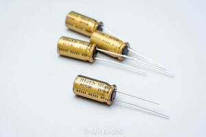 ニチコンFG（ファインゴールド）63V／100μF　アルミ電解コンデンサ　新品4個セットB