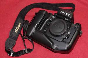 フル装備！！　NIKON F4 + MB-21 +MF-23 動作美品　液晶漏れ無！！　互換(ストラップ、ボディキャップ),取説PDF入りUSBメモリー 