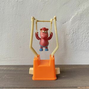 ヴィンテージ レトロ プッシュトイ push toy 吊り輪 香港 おもちゃ かば 玩具 60