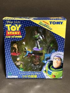 未開封 TOMY トイストーリー デスクトップ フィギュア BOX シドの部屋 ディズニー ピクサー おもちゃ 映画 コレクション バズ　(A)