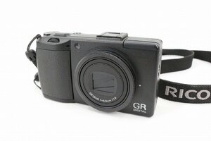 【ト長】 1円スタート！ RICOH リコー GR DIGITAL Ⅲ コンパクト デジタルカメラ デジカメ F1.9 28mm 1000万画素 撮影 旅行 IA788IOC77