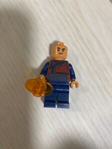 レゴ　LEGO 76269 アベンジャーズ・タワー　より　　ウォン　wong ミニフィギュア