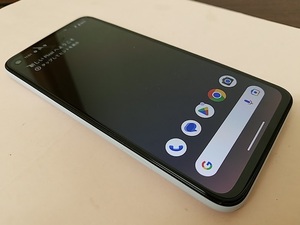 Google Pixel 4a 128GB/6GB Barely Blue SoftBank SIMフリー Android 13【ほぼ美品 ※ガラス割れあり】