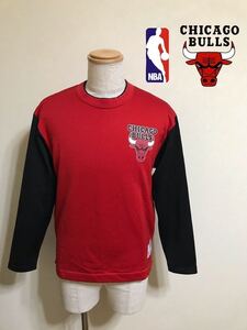 NBA CHICAGO BULLS シカゴ ホワイトソックス スウェット トップス ヴィンテージ サイズM 長袖 赤 黒 日本製