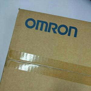 ★新品★OMRONケーブル Z49-C1★