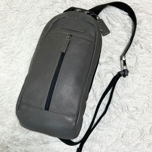 1円●入手困難●COACH●コーチ●トンプソン スリング ショルダーバッグ ボディバッグ クロスボディ チャーム グレー 灰色 レザー メンズ