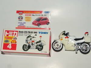 箱付　トミカ　４　Honda　VFR　police　BIKE　2005年