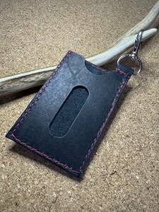 パスケース　カードケース　カード入れ　本革　ヌメ革　ブラック　ハンドメイド　手縫い　赤糸