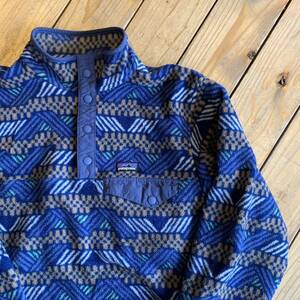 USA古着 Patagonia パタゴニア スナップ フリース プルオーバー KIDS 14 XL 総柄 アウトドア キャンプ 防寒 登山 保温 軽量 アメカジ J3183