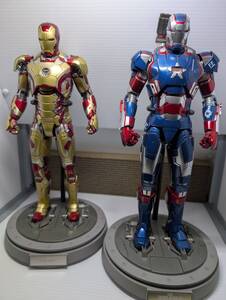 HOT TOYS アイアンマン IRON MAN ホットトイズ