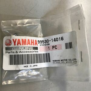 M4192 YAMAHA シリンダーガスケットピン　新品　品番99530-14016 SR400 ☆