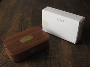 未使用★Richard Wheatley Deluxe Wood Box 65607F リチャード・ホイットレー デラックス 木製 フライ ボックス 16Comps 片面 フォーム★