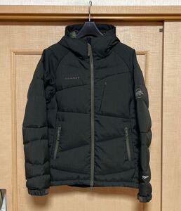 マムート ダウンジャケット Atlas Hoody Herringbon Down Jacket asia M