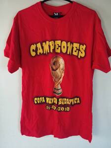 スペイン代表 2010ワールドカップ 優勝記念Ｔシャツ 未使用 サイズS 激レア現地物 W杯 イニエスタ シャビ セルヒオラモス ユーロ