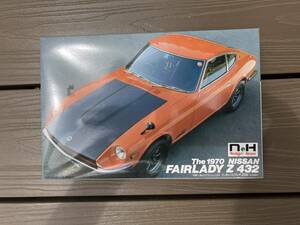 童友社　ザ　1970 日産　フェアレディZ432 究極に挑んだグランツーリスモ　ニッサン　フェアレディZ432 プラモデル　