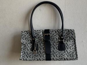 KS179　VALENTINO　GHIBERTY　ショルダーハンドバッグ　グレー　縦１９×横３５×まち１２ｃｍ　持ち手高さ１６ｃｍ