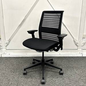 【中古・2018年製】Steelcase Think 3Dニット 可動肘 ランバーサポート付 ブラック