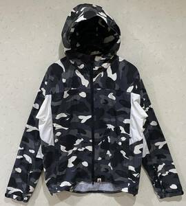 ※アベイシングエイプ A BATHING APE 迷彩 カモ柄 マウンテン アウトドア パーカー L　　　　　　　　　　　　　　　　　BJBB.A