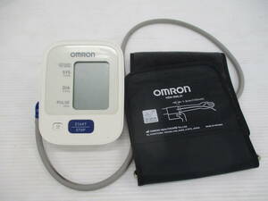 自●60/オムロン/OMRON/血圧計/BP7100/0.5㎏/測定可/中古品/健康/Z-777-YI