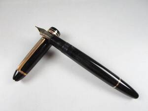 《阡》MONT BLANC モンブラン 万年筆 MEISTERSTUCK マイスターシュテュック 146 ペン先 4810 14K 585