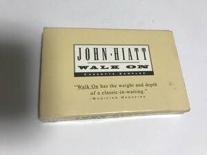 【中古】カセットテープ 『John Hiatt ジョン・ハイアット WALK ON ウォーク・オン CASSETTE SAMPLER カセット・サンプラー』 