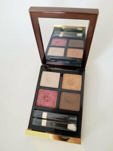 【送料込】★TOM FORD BEAUTY★トムフォード アイカラークォード アイシャドウ 30アラベスク イタリア製 コスメ 化粧品 パレット 6427787