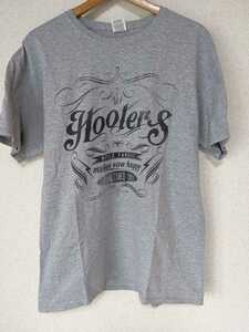 希少品　フーターズ　Hooters Tシャツ Lサイズ　グレー