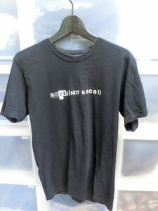 sacai x fragment センター ロゴ Tシャツ M ブラック フラグメント サカイ