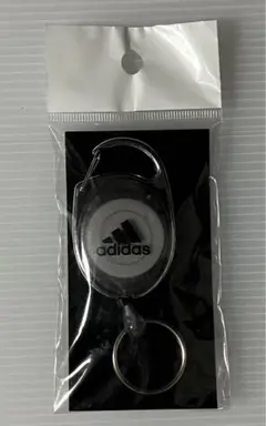 adidas キーホルダー