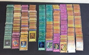 KONAMI 遊戯王 オフィシャルカードゲーム デュエルモンスターズ 色々まとめて241枚