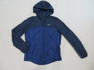 ☆USED☆　NIKE　ナイキ　レディス　ウィンドブレーカージャケット（L）