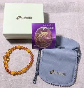 未使用！琥珀 久慈琥珀 ブレスレット Kuji Amber 数珠 腕輪 装飾品 約5.6ｇ箱付き