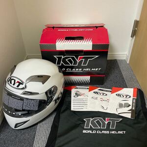 新品未使用 KYT ジャパン CASCO C5 フルフェイス ヘルメット XSサイズ 53〜54 ソリッドホワイト バイク 2輪 (90)