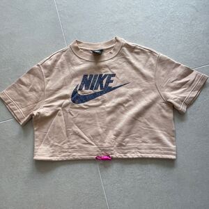 NIKE 半袖 Tシャツ オーバーサイズ　サイズM ショート丈