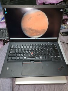 Lenovo ThinkPad X1 Carbon Gen6 i7 8世代タッチパネル搭載　メモリ16GB ストレージ無し