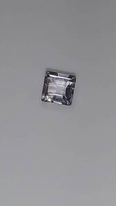 ピンクラベンダー　アメジスト　裸石　ルース　0.65ct 95