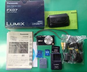 デジカメ Panasonic LUMIX DMC-FX07 ブラック パナソニック ルミックス 純正ケース付き